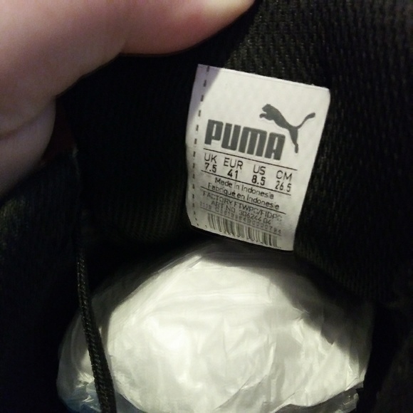 ❗Puma Men 8.5 AMG Petronas Sneaker - Picture 8 of 8